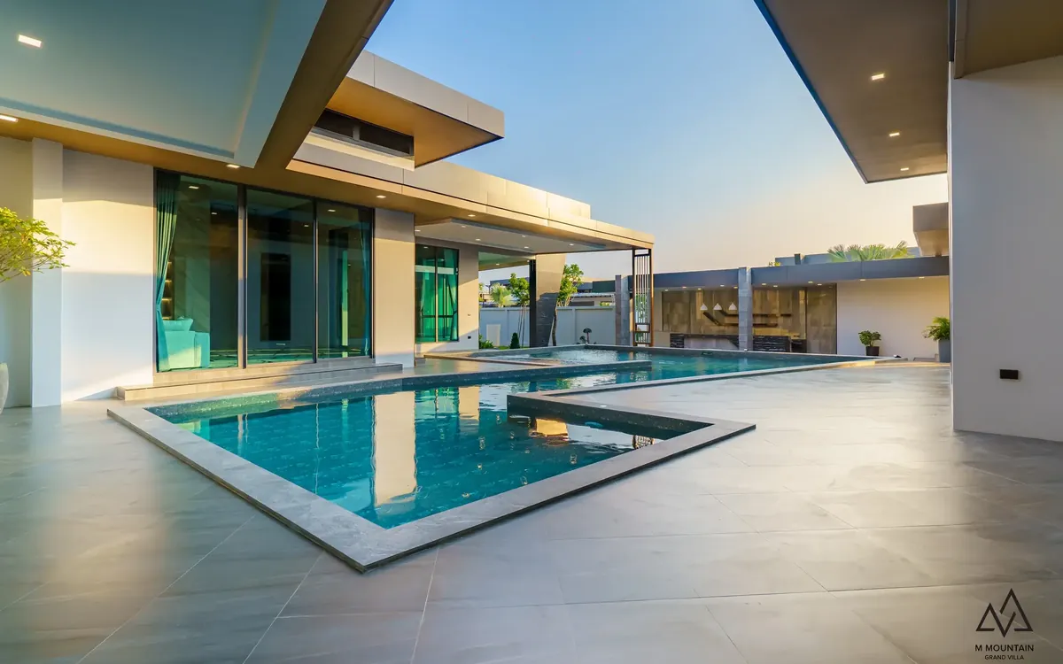 M Mountain Grand Villa