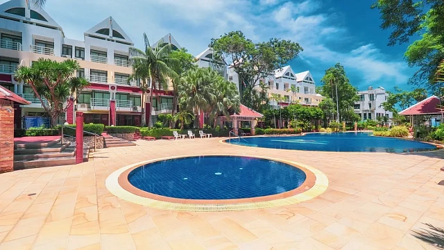 Metro Jomtien Condotel — галерея комплекса 1, Паттайя